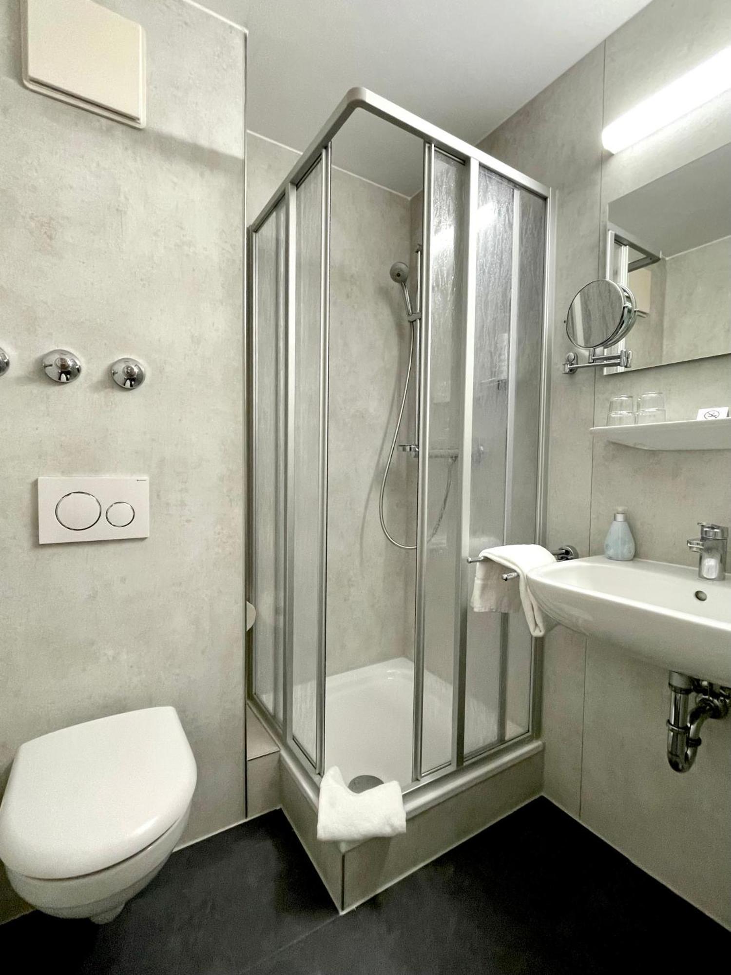 Businesshotel Берлин Экстерьер фото